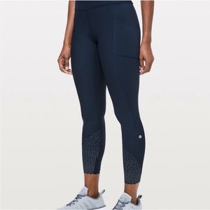 Lululemon Leggings ‘Tight stuff’ Sz 4 Navy Midnight
